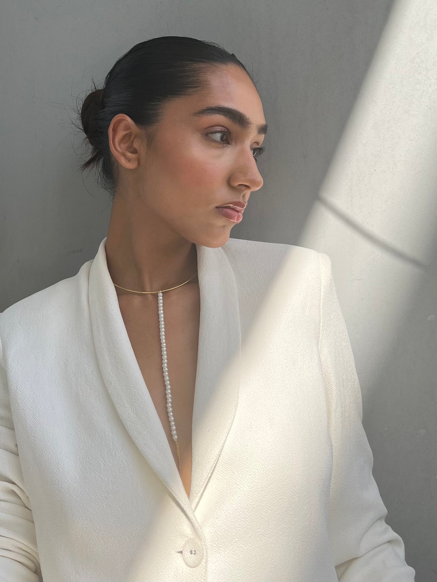 Beaded choker necklace