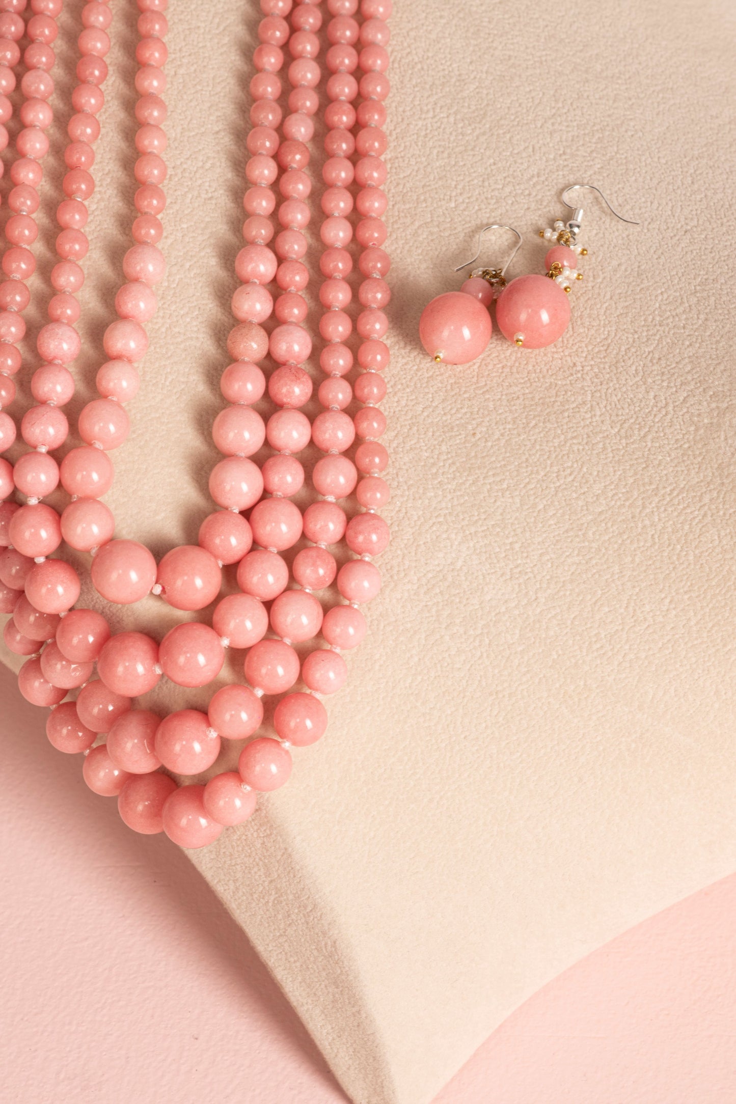 Four-layered Pearl Necklace - Pink