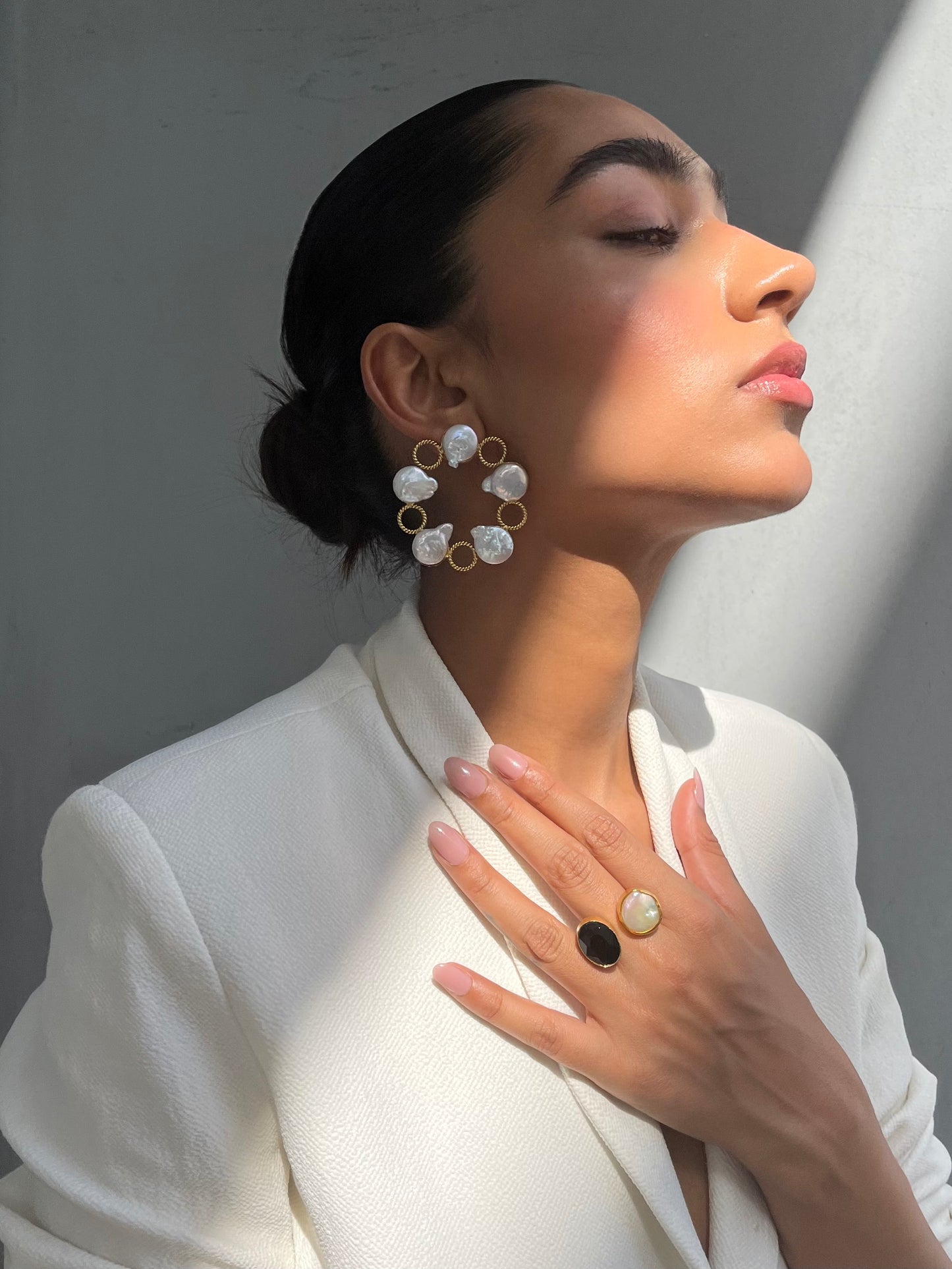Mogra Earrings (Five baroque pearls)