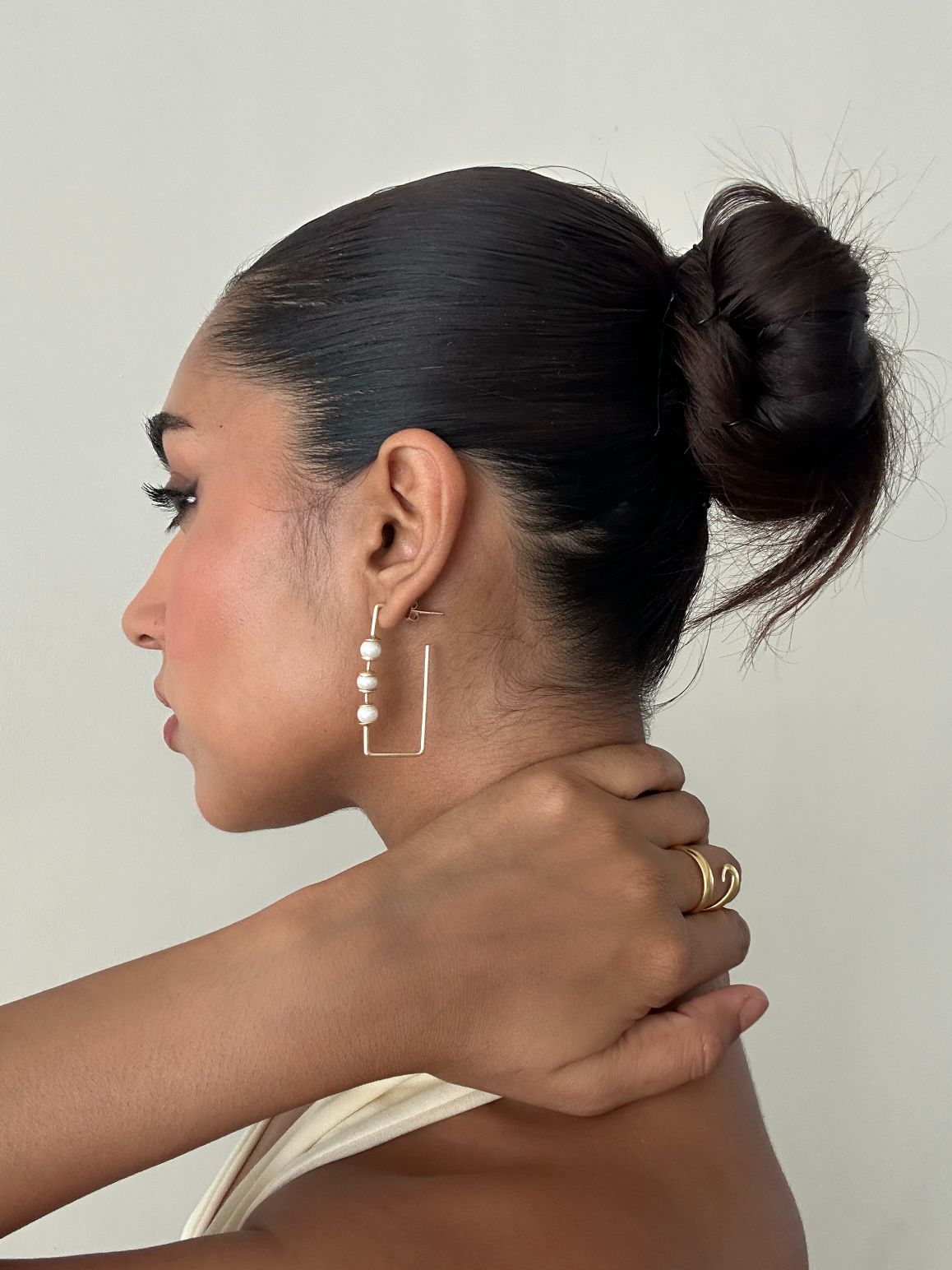 Ekaya Square Pearl Earrings