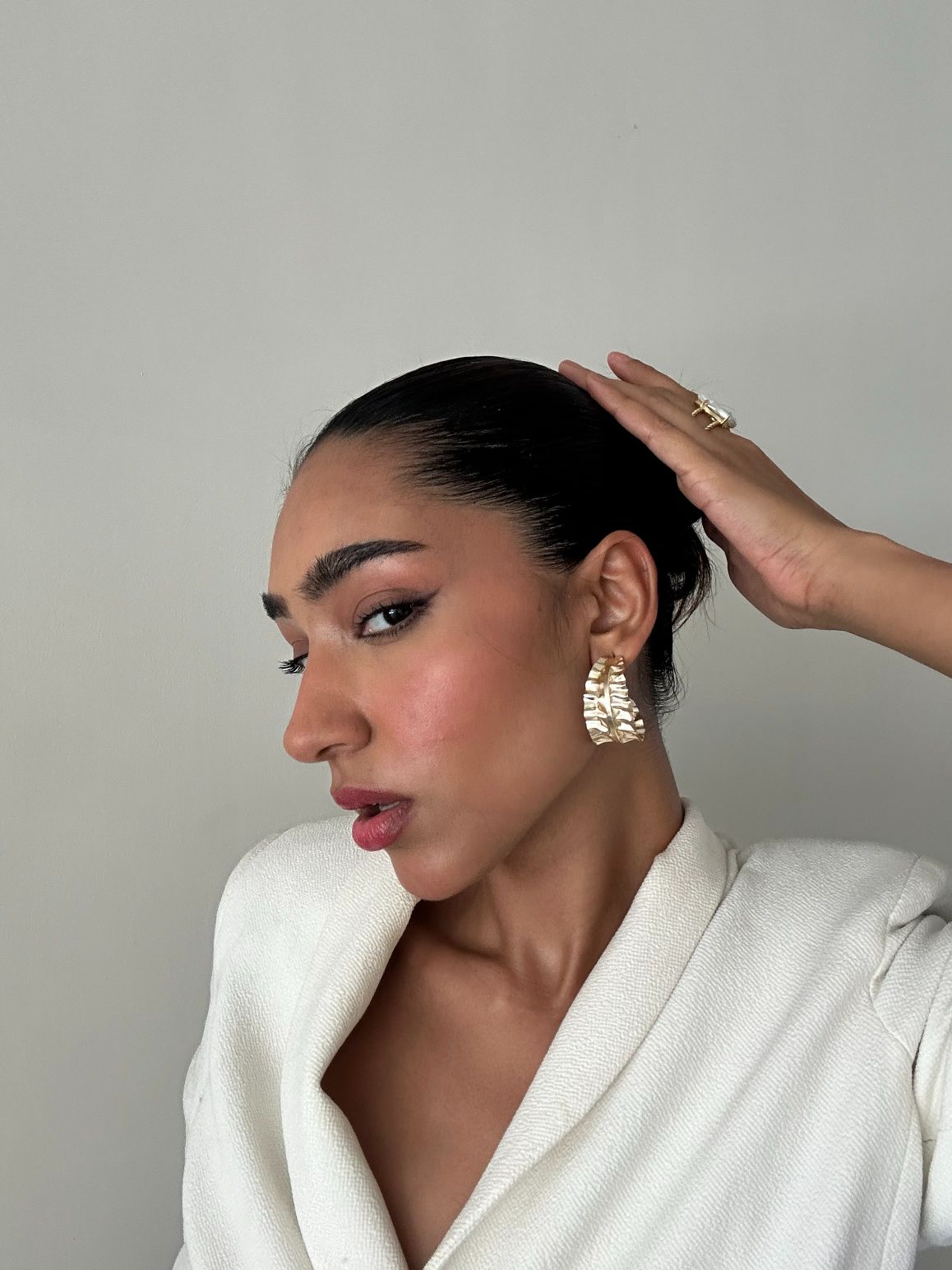 Ikai Textured Leaf Earrings