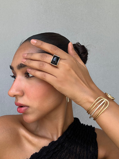 Luna - Black Stone Ring