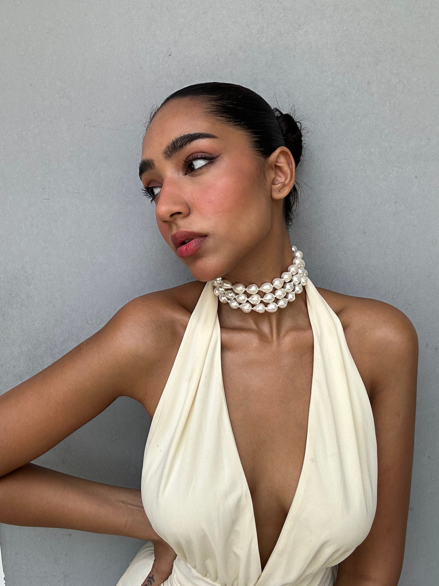 Mila Layered Pearl Choker