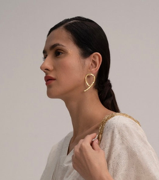 Marilyn Earrings (Gold textured finish)